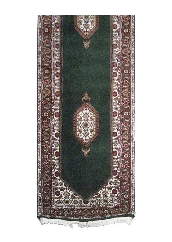 Oriental Rug Indian Handmade Runner Traditional 2'7"x7'11" (3x8) Green Whites/Beige Bijar Open Field Design #A19766