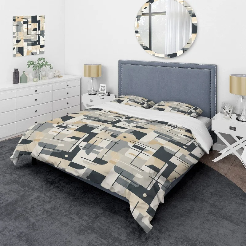 Designart "Balanced Minimalism" White Modern Bedding Set With Shams