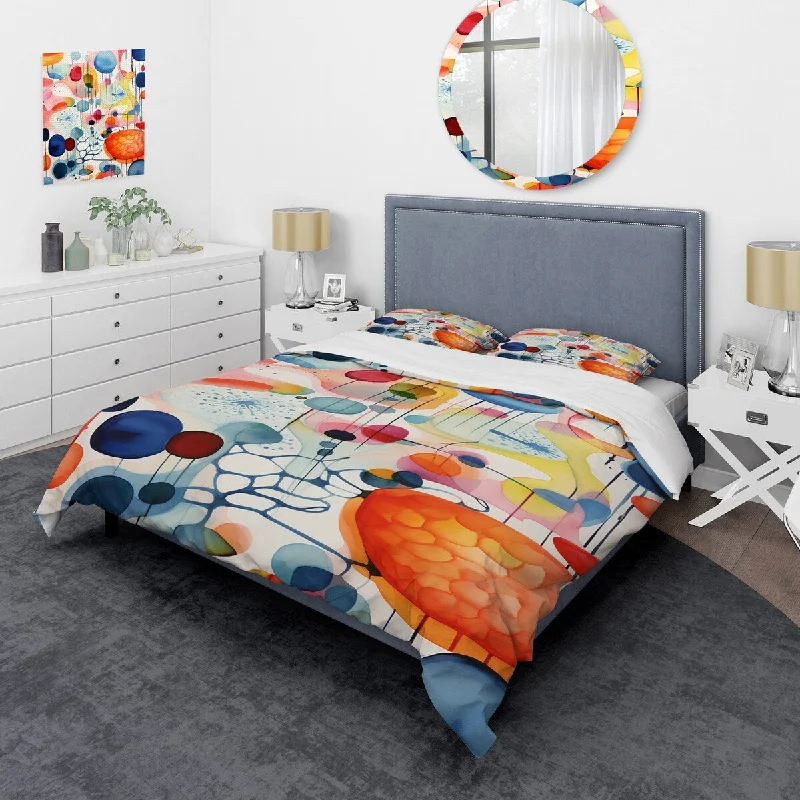 Designart "Colorful Geometric mid century shapes 3" Abstract Geometric Bedding Cover Set Traditional Bed Set with Shams