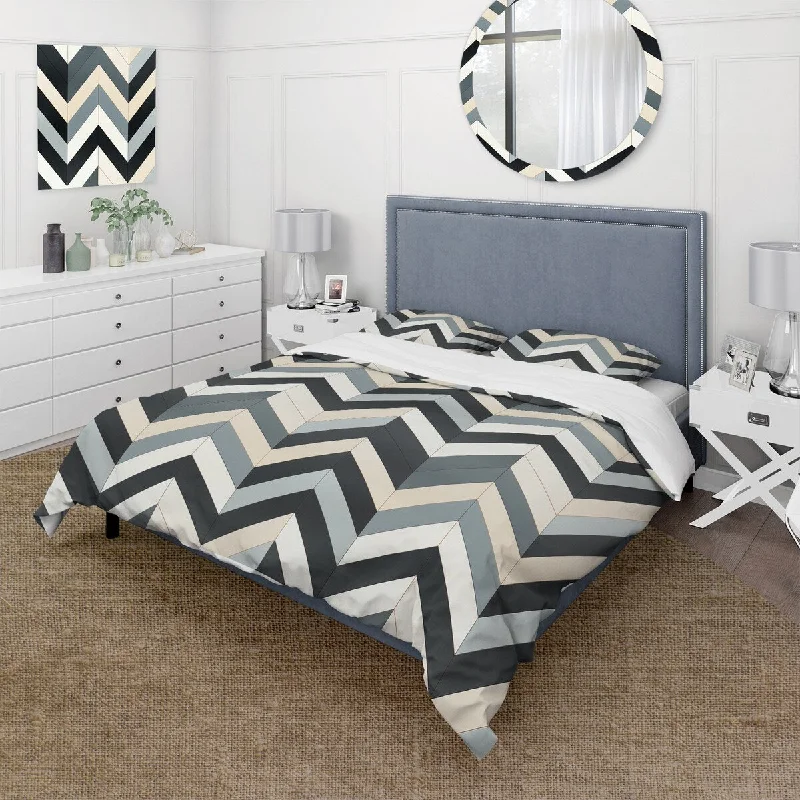 Designart "Grey White Geometric Neutrals Chevron Pattern I" glam bed cover set with 2 shams