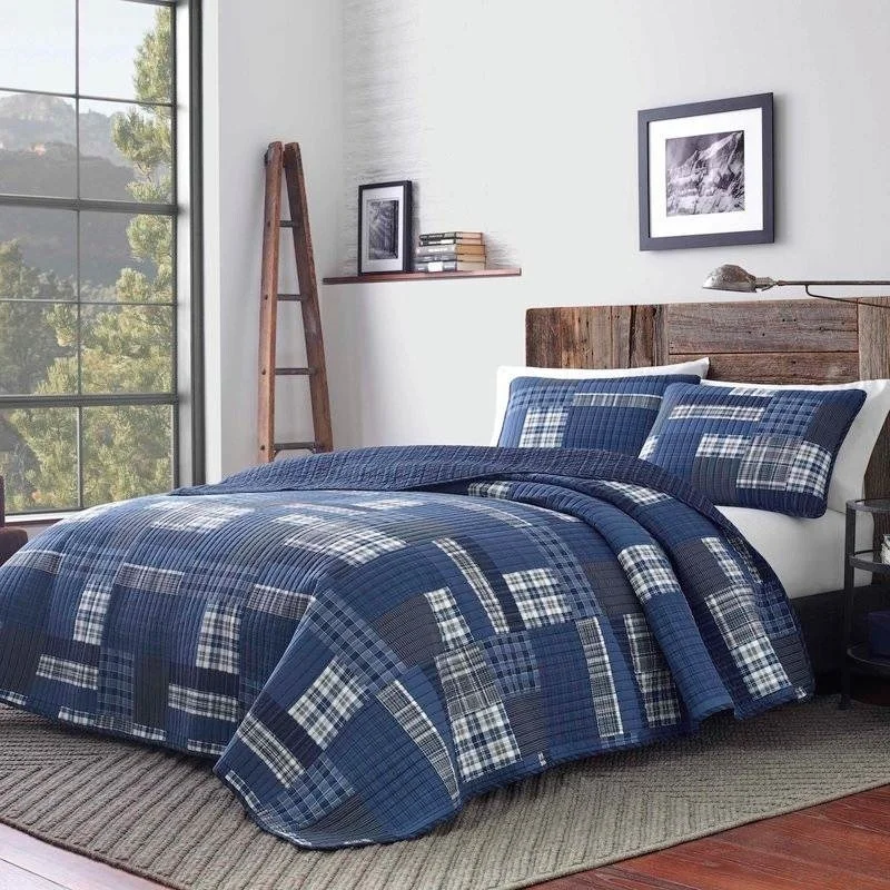 100-Percent Cotton Reversible 2/3 Piece Blue Patchwork Quilt Set