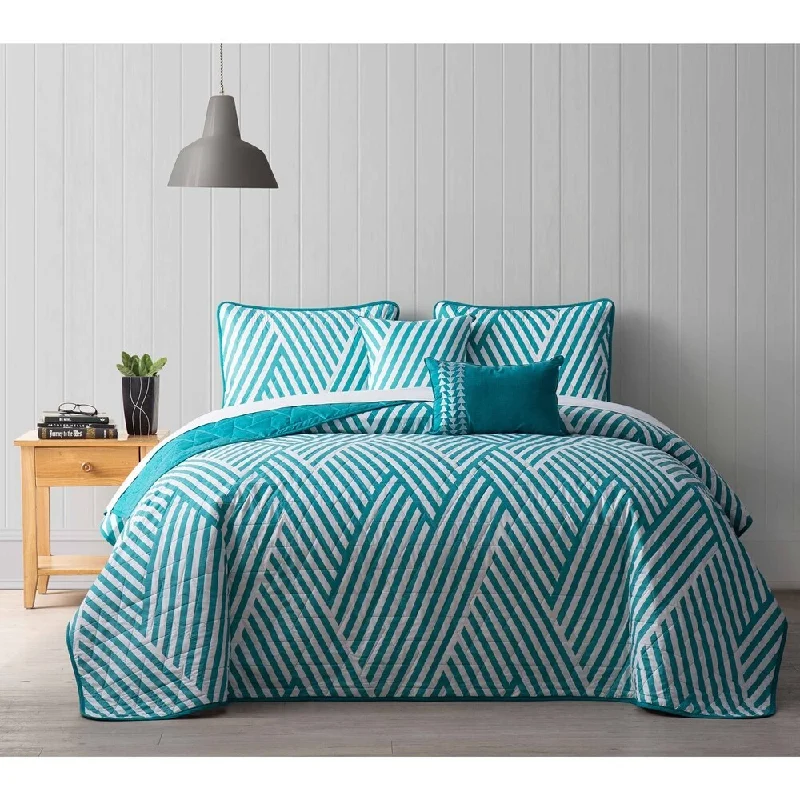 Avondale Manor Archer Striped 5-piece Quilt Set