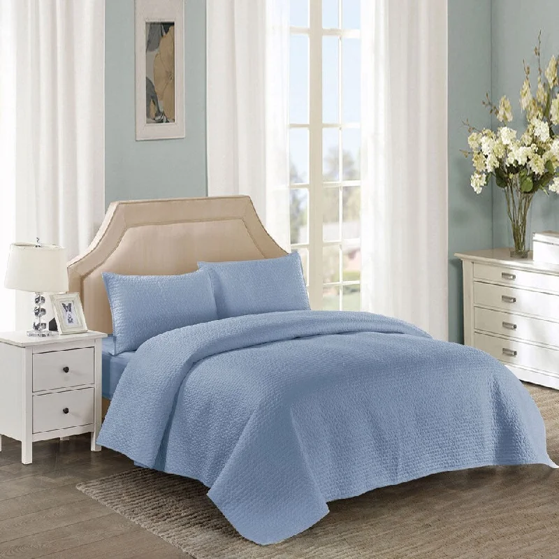 Bologna Solid Cotton Quilt Set in Blue