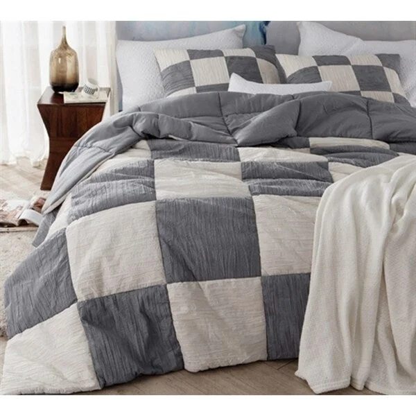 BYB Two-Tone Jet Stream/Alloy Blended Textured Quilt Set