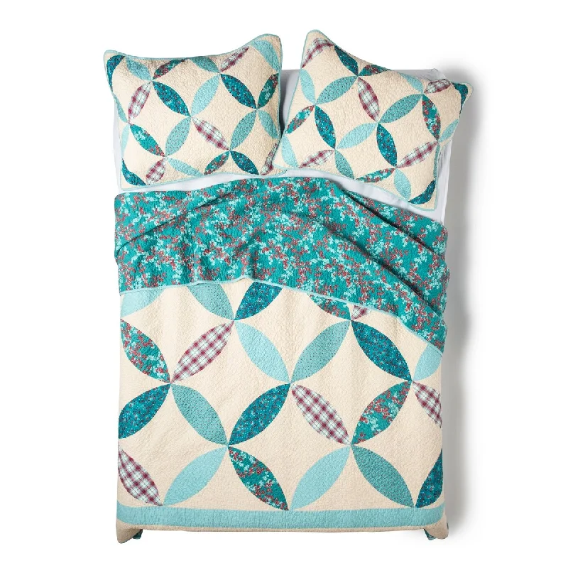 Donna Sharp Abilene Cathedral Window Quilt Set - White/Teal/Red