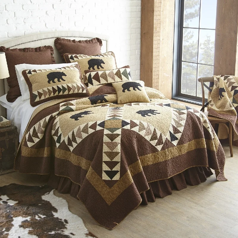 Donna Sharp Woodcut Bear King Quilt Set