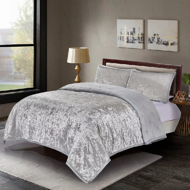 Mystique Velvet Quilt Set in Grey