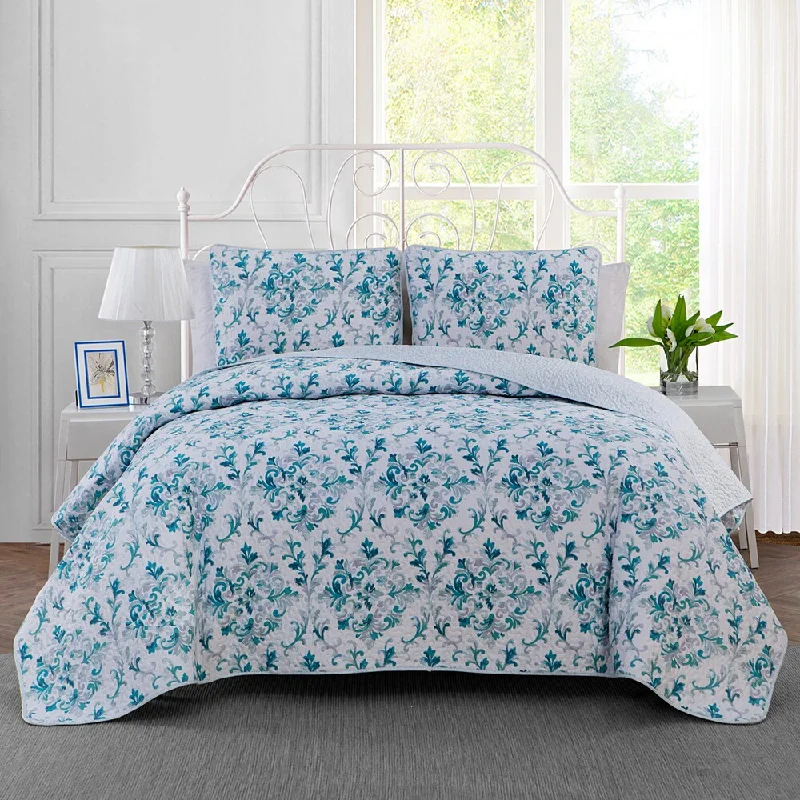 Watercolor Damask 3-piece Quilt Set