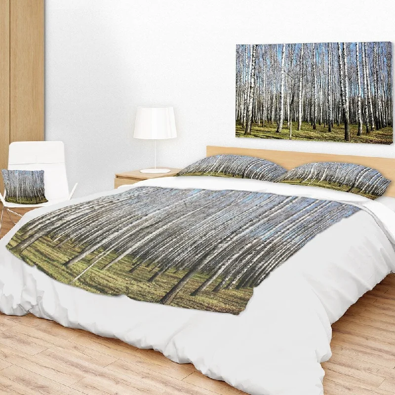 Designart 'Sunny November Day in Birch Grow' Modern Forest Throw Blanket