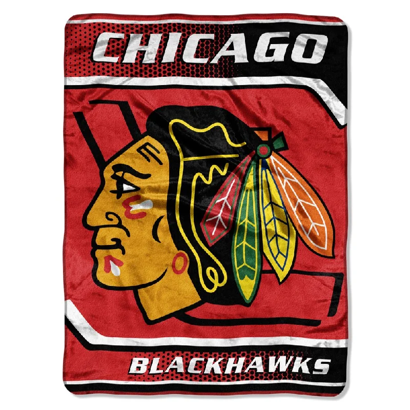 Raschel NHL Chicago Blackhawks Banner Throw