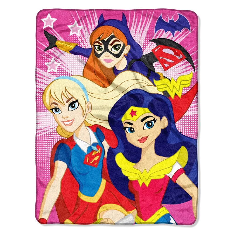 The Northwest Company ENT 659 Super Hero Girls Look Sharp Throw